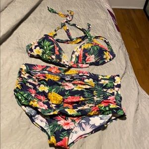 Unique Vintage Tropical Print Monroe Style Bikini